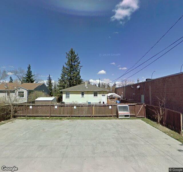 Street view of 1511 20 Avenue NW, Calgary