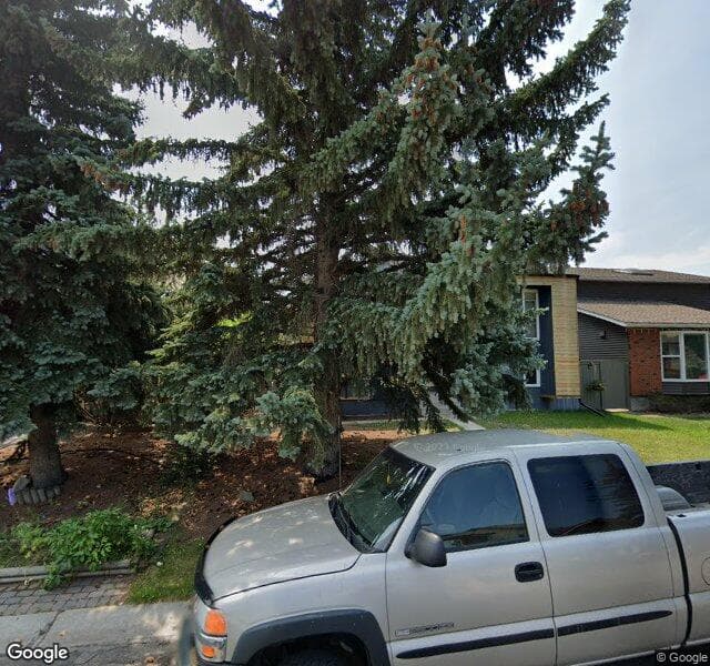 Street view of 31 Woodglen Mews SW, Calgary
