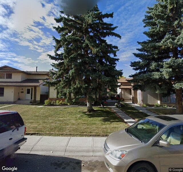 Street view of 19 Sunhurst Road SE, Calgary