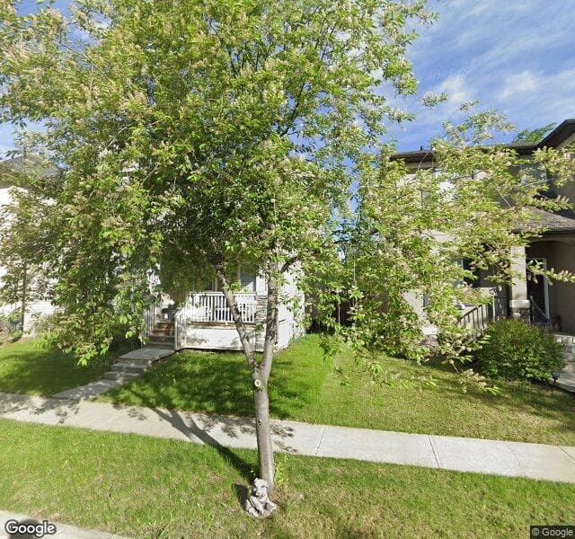 Street view of 134 Elgin Terrace SE, Calgary