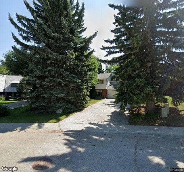 Street view of 1219 Baldwin Crescent SW, Calgary