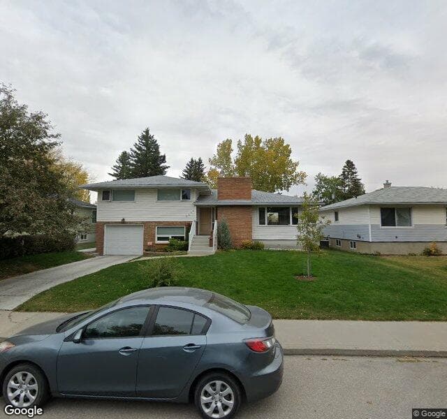 Street view of 2216 Halifax Crescent NW, Calgary