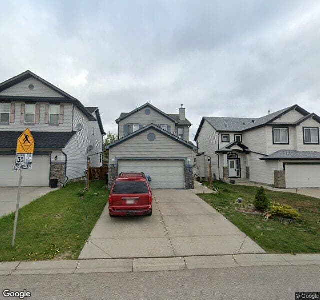 Street view of 147 Everhollow Way SW, Calgary