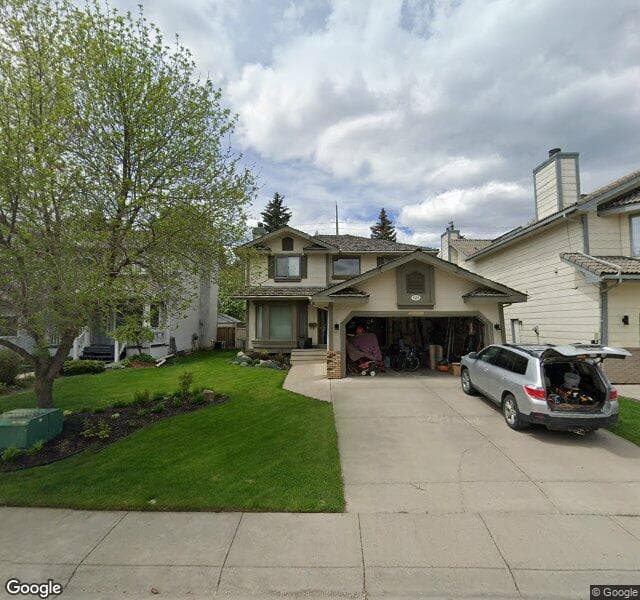 Street view of 1088 Deer River Circle SE, Calgary