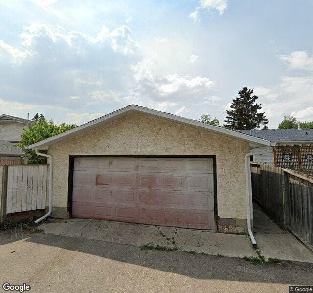 Street view of 118 Rundleview Close NE, Calgary