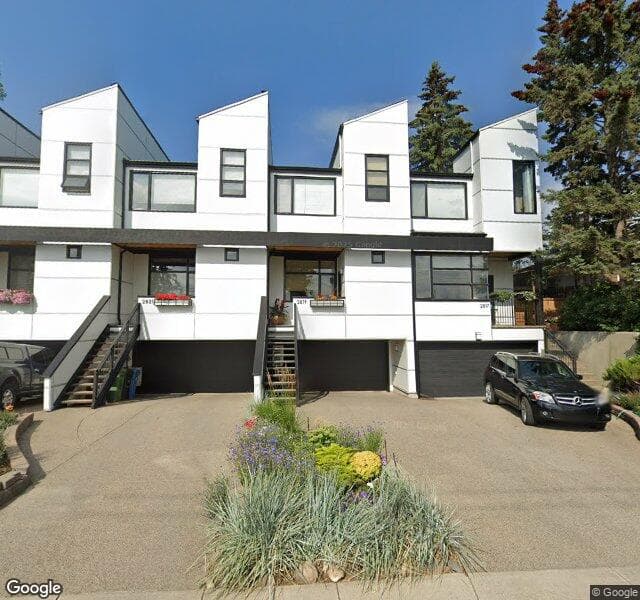 Street view of 2819 Erlton Street SW, Calgary