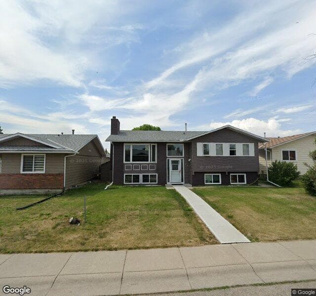 Street view of 44 Whiteridge Place NE, Calgary