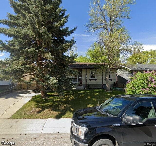 Street view of 1828 Lysander Crescent SE, Calgary