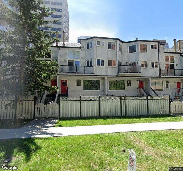 Street view of 3-711 3 Avenue SW, Calgary