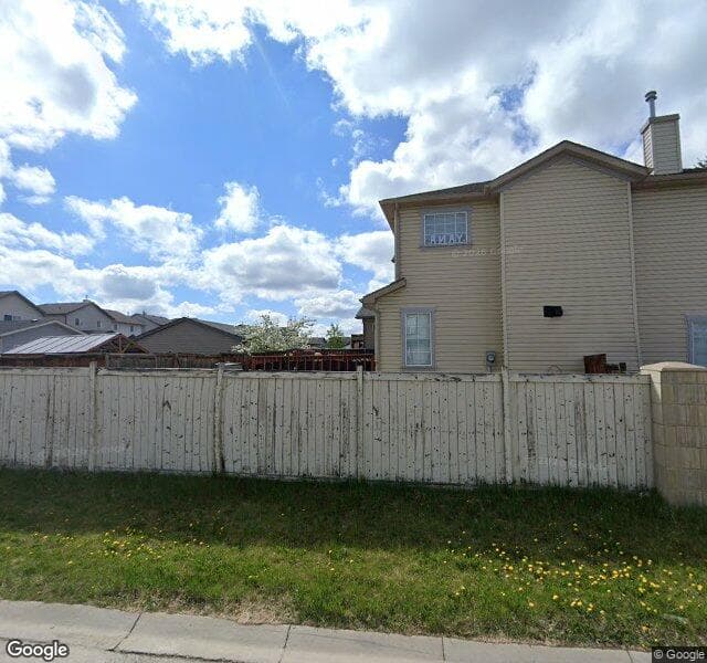 Street view of 1225 Everridge Drive SW, Calgary