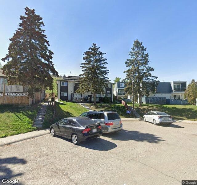 Street view of 3-127 Huntington Park Green NW, Calgary