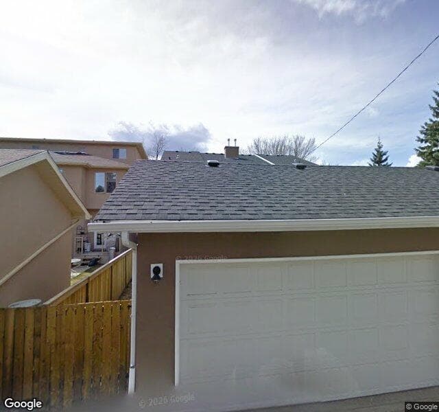 Street view of 3906 2 Street NW, Calgary