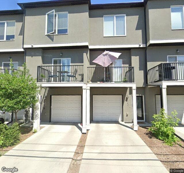Street view of 112-133 23 Avenue NE, Calgary