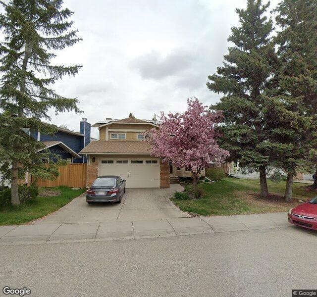 Street view of 109 Sunhaven Close SE, Calgary