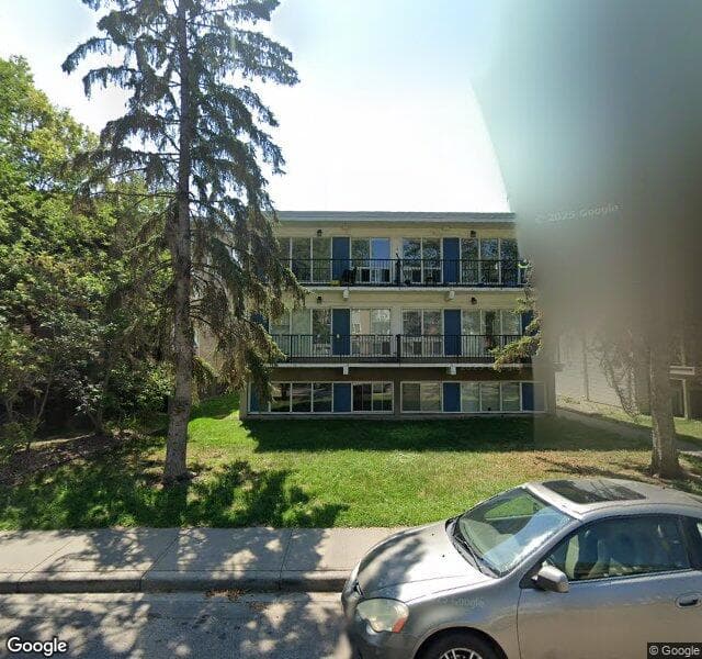 Street view of 102-327 22 Avenue SW, Calgary
