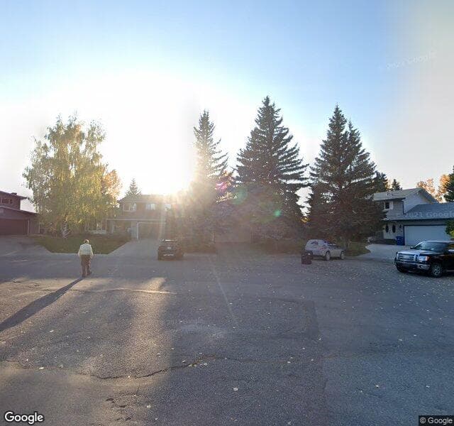 Street view of 331 Oakridge Place SW, Calgary
