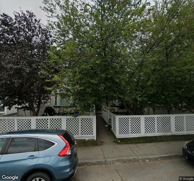 Street view of 2-1921 35 Street SW, Calgary