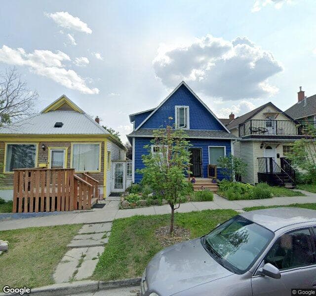 Street view of 1037 18 Avenue SE, Calgary