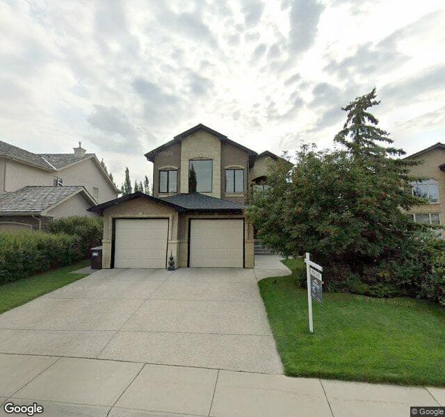 Street view of 10 Royal Terrace NW, Calgary