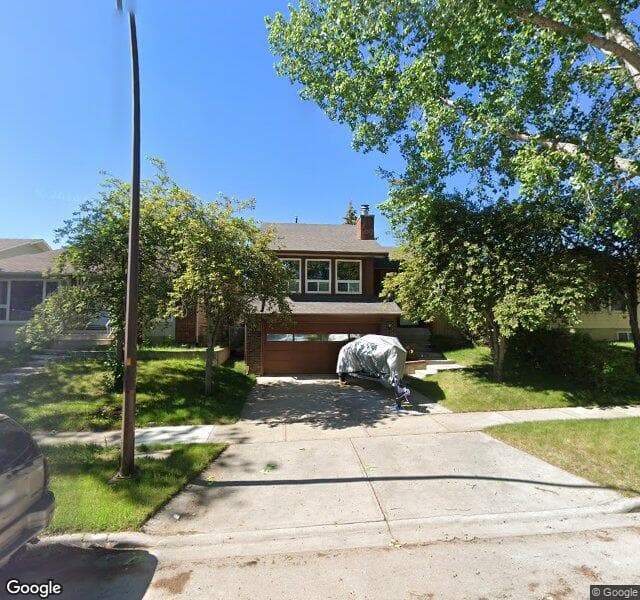 Street view of 1115 Berkley Drive NW, Calgary