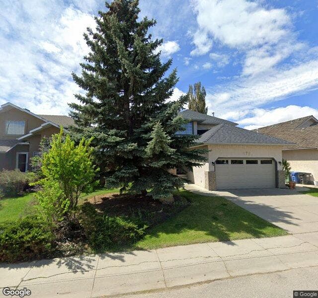 Street view of 172 Douglas Shore Close SE, Calgary