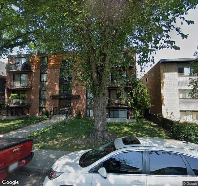 Street view of 303-526 22 Avenue SW, Calgary