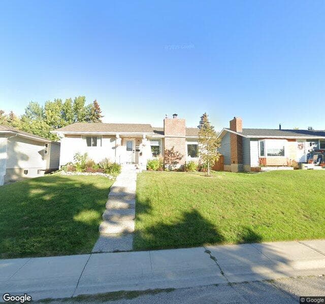 Street view of 115 Thames Close NW, Calgary