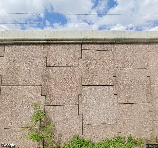 Street view of 202-1060 5 Avenue NW, Calgary