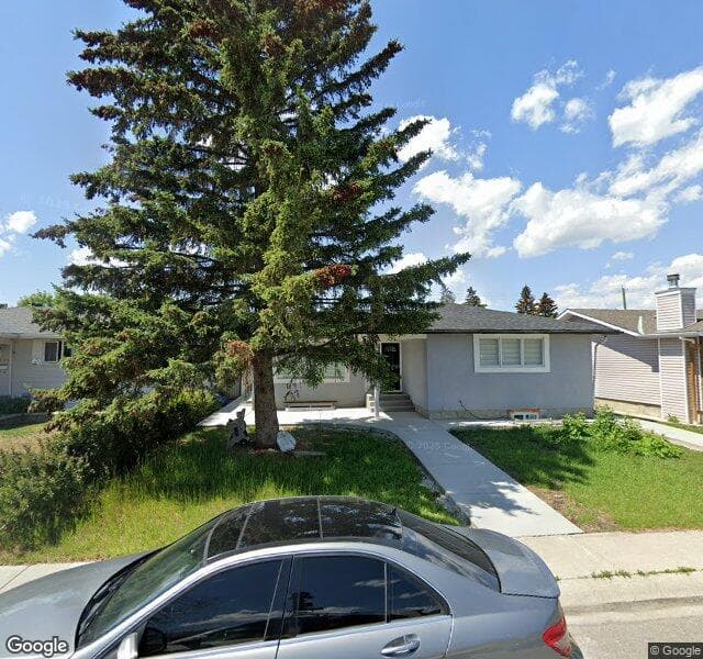 Street view of 1276 Penedo Crescent SE, Calgary