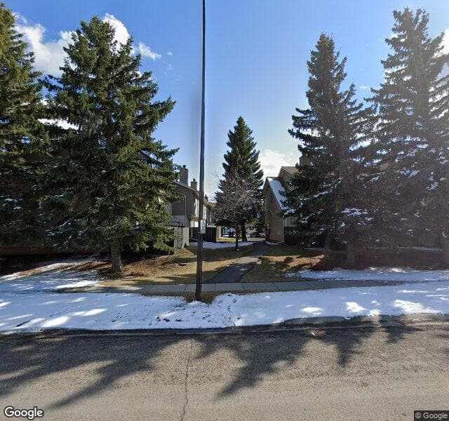 Street view of 14-2519 38 Street NE, Calgary