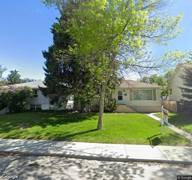 Street view of 605 29 Avenue NW, Calgary