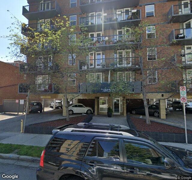 Street view of 302-605 14 Avenue SW, Calgary