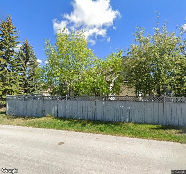 Street view of 10 Edgebank Circle NW, Calgary