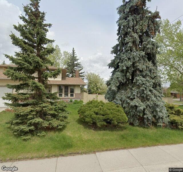 Street view of 139 Midland Crescent SE, Calgary