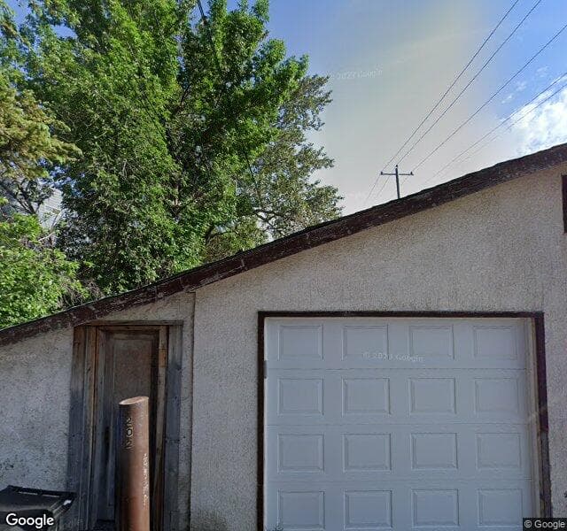 Street view of 202 15 Avenue NE, Calgary