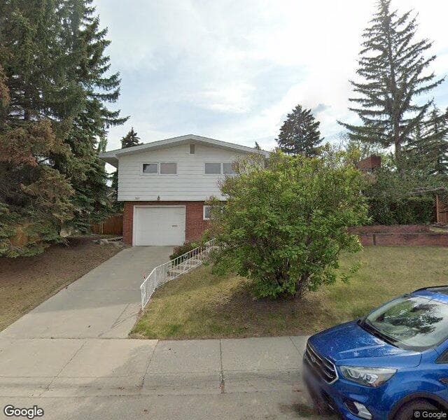 Street view of 265 Wildwood Drive SW, Calgary