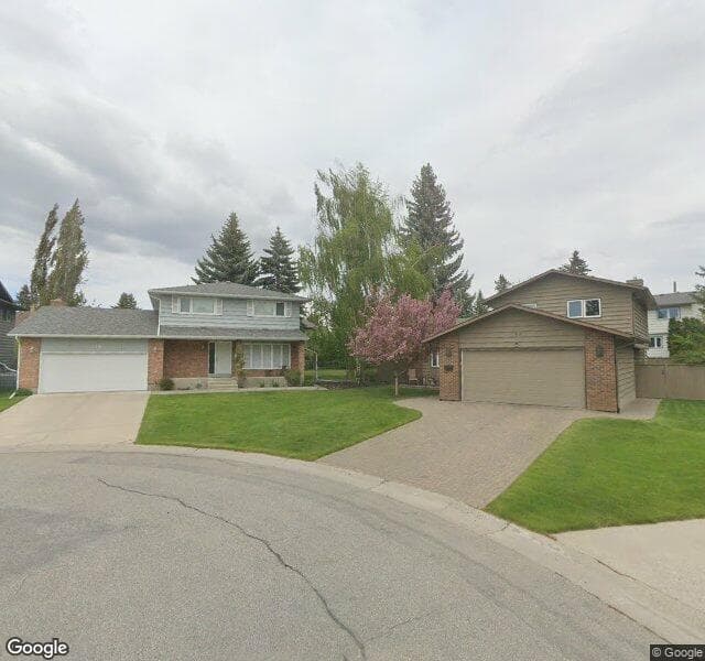 Street view of 139 Deercroft Place SE, Calgary