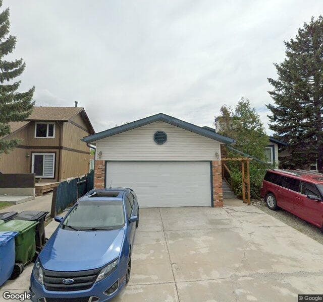 Street view of 260 Deer Run Crescent SE, Calgary