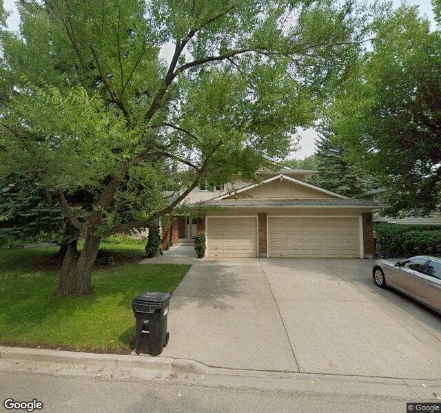 Street view of 1136 Varsity Estates Drive NW, Calgary
