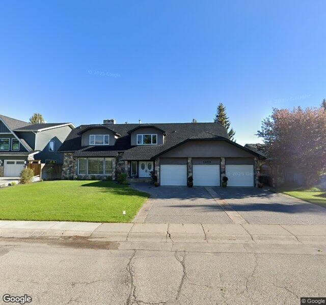 Street view of 1059 Lake Placid Drive SE, Calgary