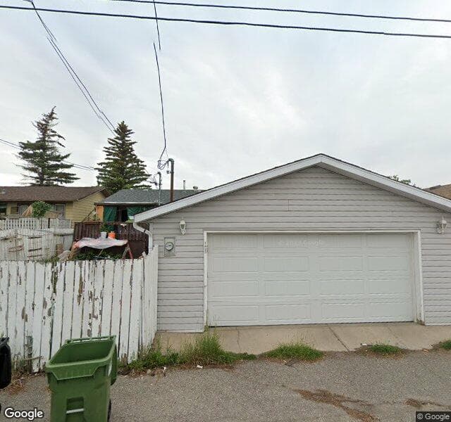 Street view of 1423 Mardale Way NE, Calgary