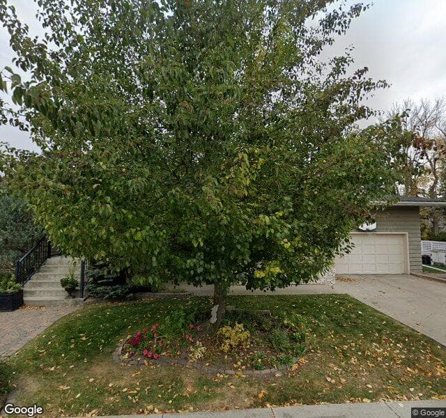 Street view of 1140 Dorchester Avenue SW, Calgary