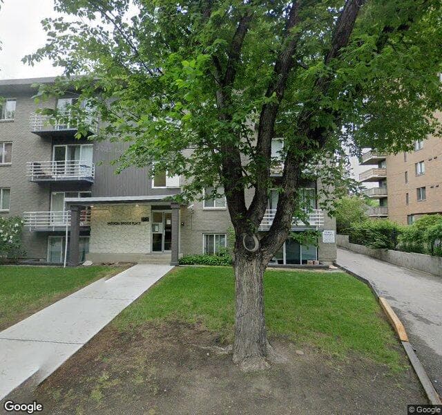 Street view of 304-215 25 Avenue SW, Calgary