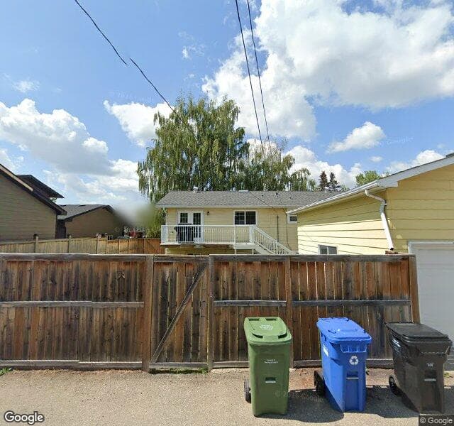 Street view of 10208 Maplecreek Drive SE, Calgary