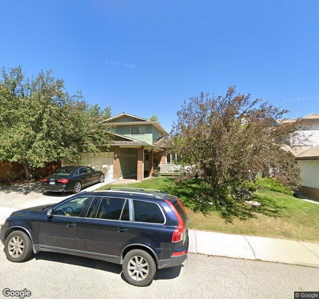 Street view of 112 Stratton Crescent SW, Calgary