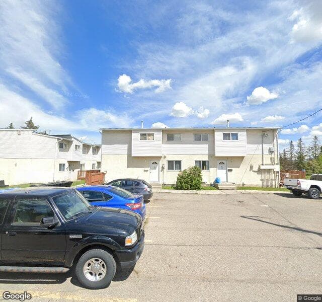 Street view of 2-4515 7 Avenue SE, Calgary