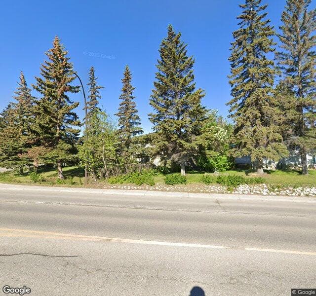 Street view of 1004 Southglen Drive SW, Calgary