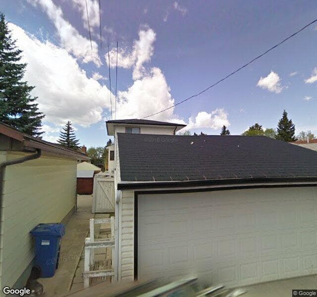 Street view of 3120 40 Street SW, Calgary