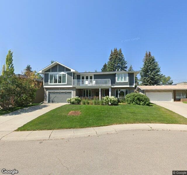 Street view of 1336 Kelowna Crescent SW, Calgary