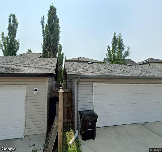 Street view of 136 Elgin Manor SE, Calgary